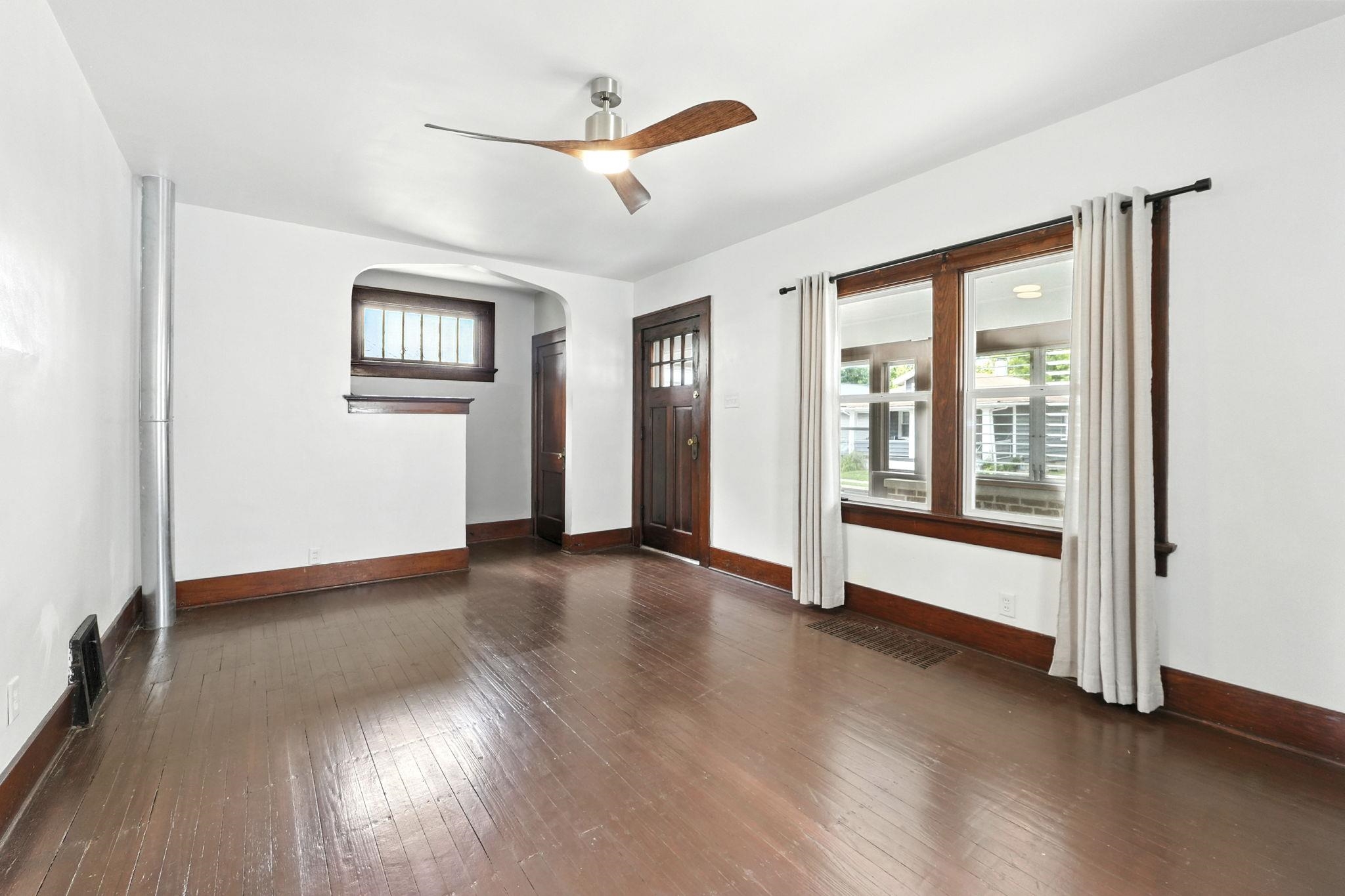 716 Anderson Avenue Fort Wayne, IN 46805 - Photo 10 of 36