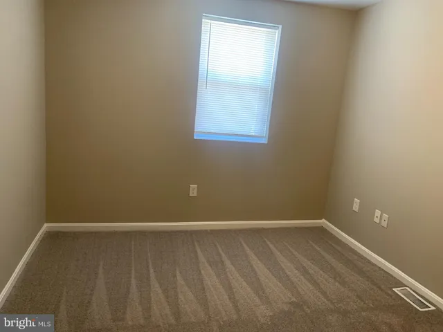 $1,600 | 2504 West Franklin Street, Baltimore, MD 21223