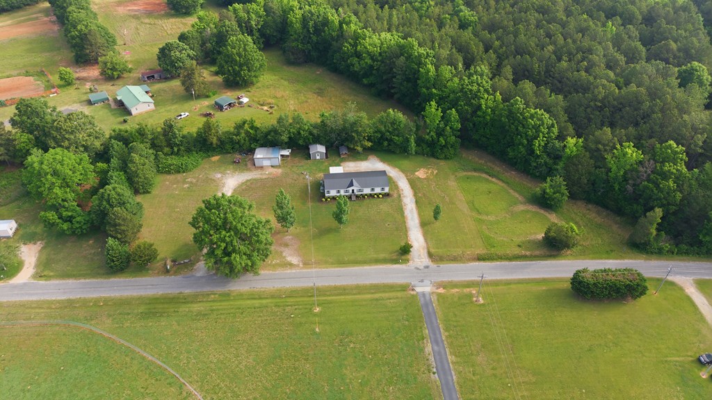331 Branyon Road Honea Path, SC 29654 - Photo 3 of 26