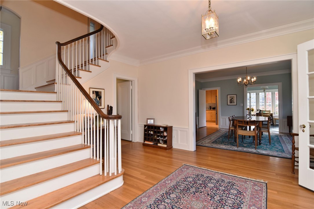 2887 Kingsley Road Shaker Heights, OH 44122 - Photo 9 of 40 Foyer View to Dining Room