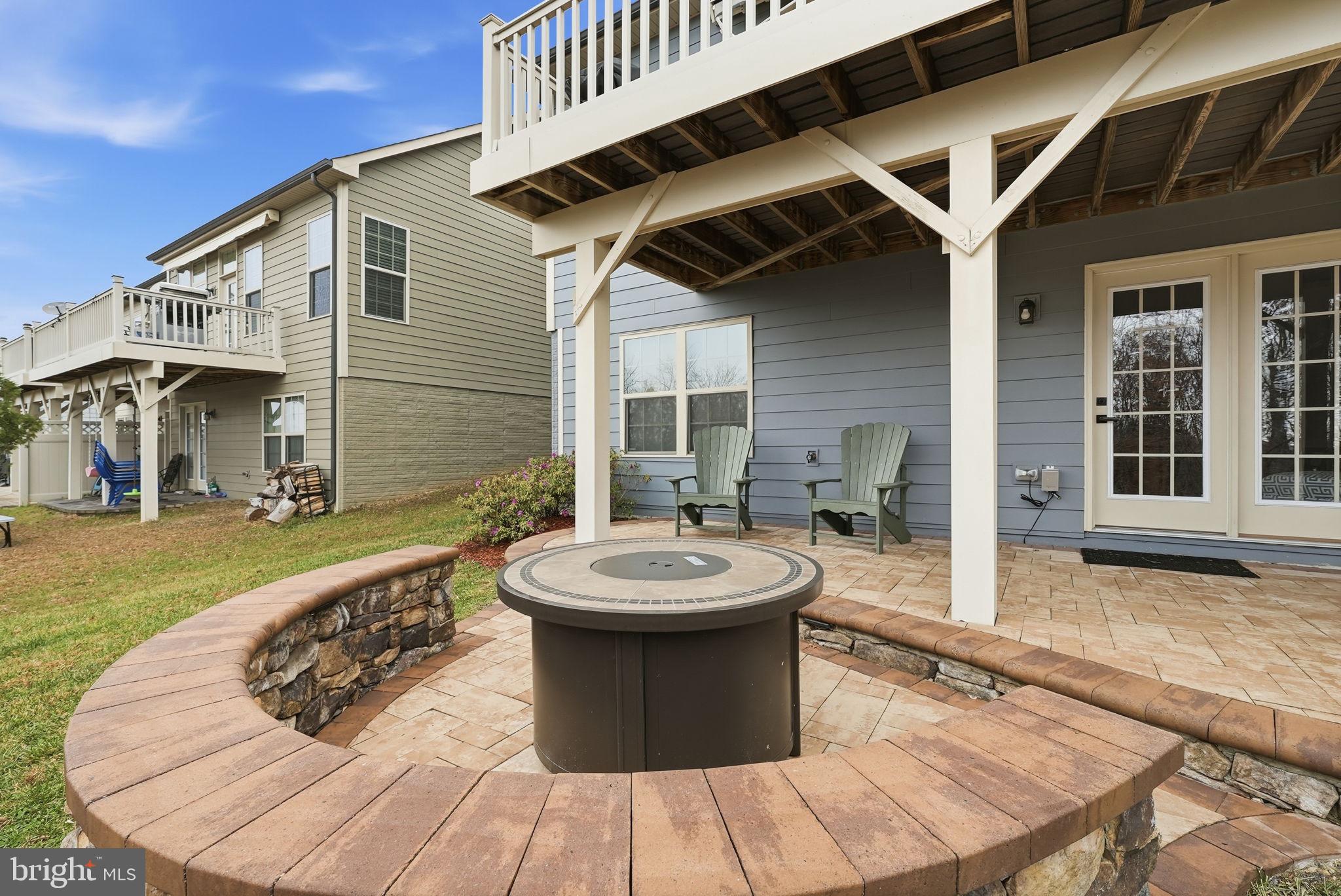 2252 Red Pine Loop Dumfries, VA 22026 - Photo 51 of 87 with knee wall and perfect location for a fire pit