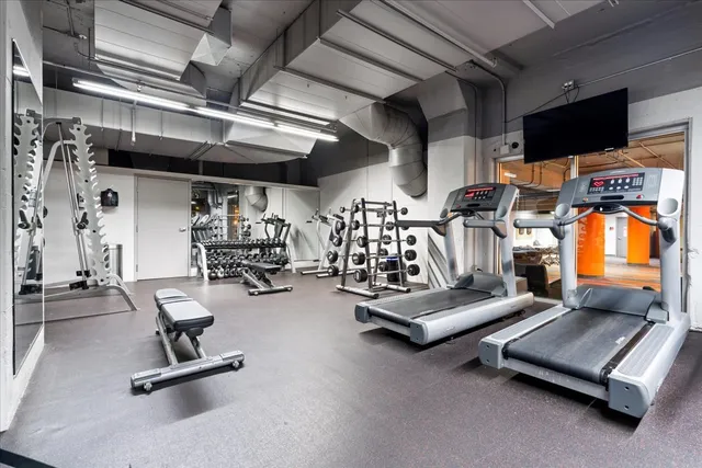 $299,900 | 565 West Quincy Street, Unit 1202, Chicago, IL 60661