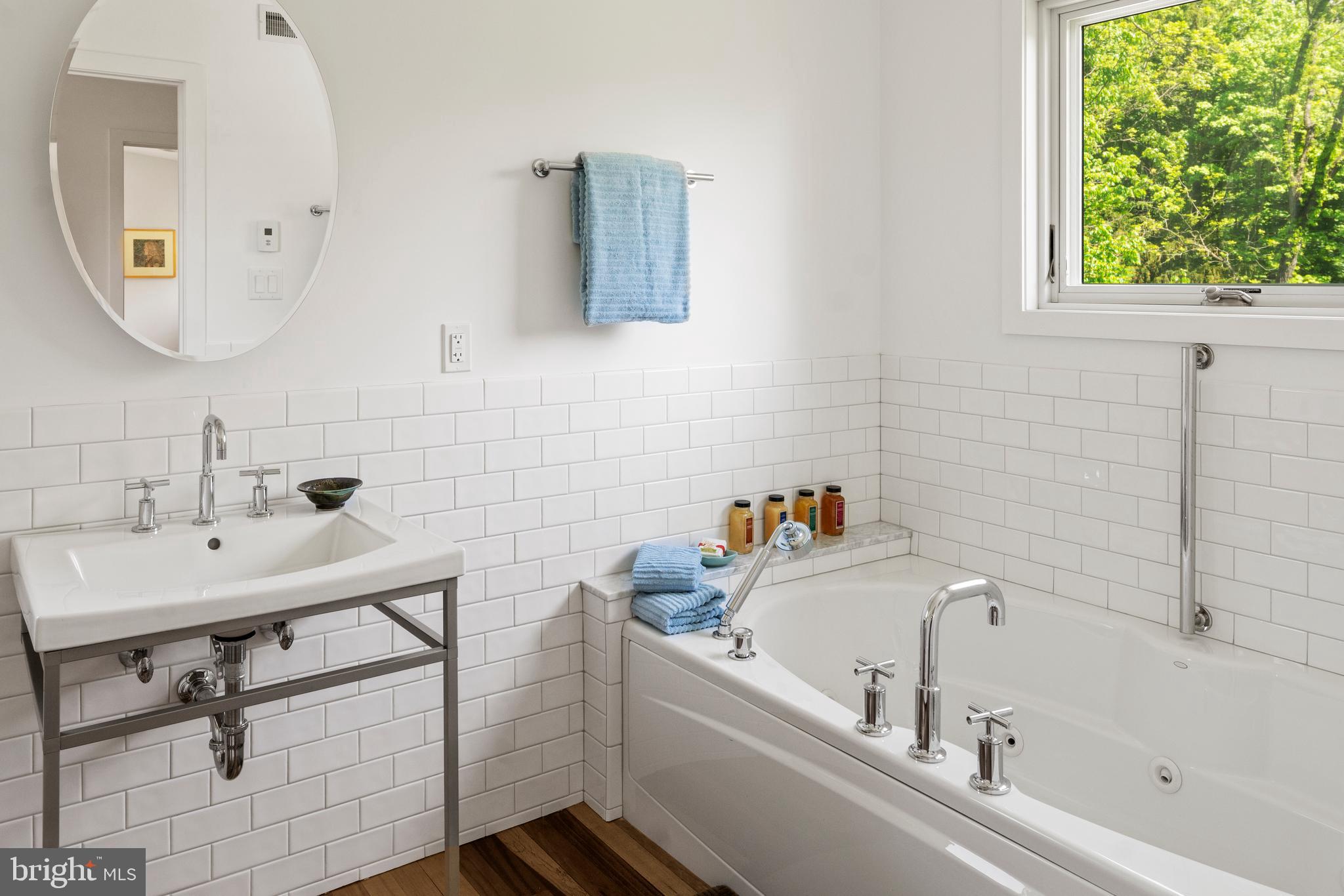 617 Upper Stump Road Chalfont, PA 18914 - Photo 26 of 34 Second Floor Bath