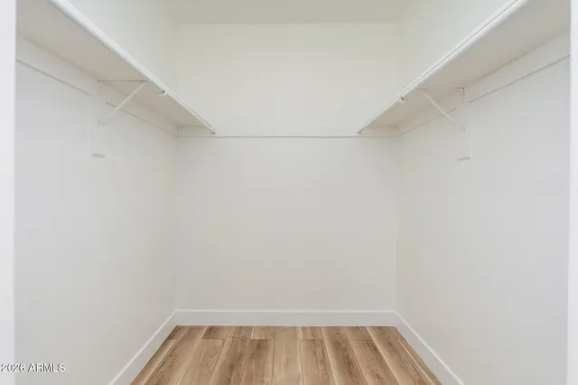 $379,999 | 2437 East Tamarisk Avenue, Phoenix, AZ 85040