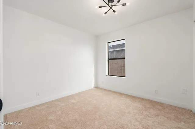 $379,999 | 2437 East Tamarisk Avenue, Phoenix, AZ 85040