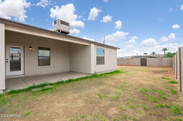 $379,999 | 2437 East Tamarisk Avenue, Phoenix, AZ 85040