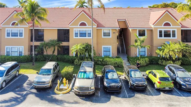 $315,000 | 10440 Southwest 156th Court, Unit 714, Miami, FL 33196
