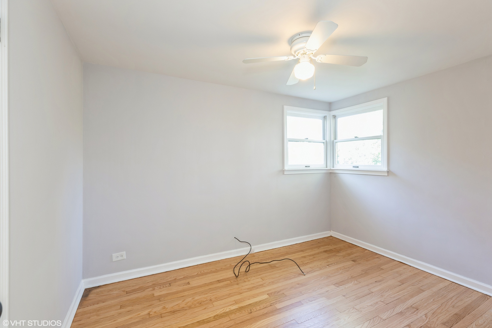 18526 Clyde Road Homewood, IL 60430 - Photo 10 of 15