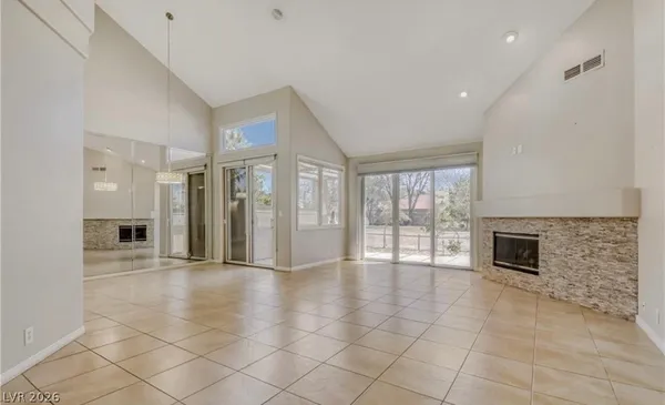 $2,950 | 8243 Round Hills Circle, Las Vegas, NV 89113