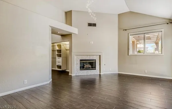 $2,950 | 8243 Round Hills Circle, Las Vegas, NV 89113