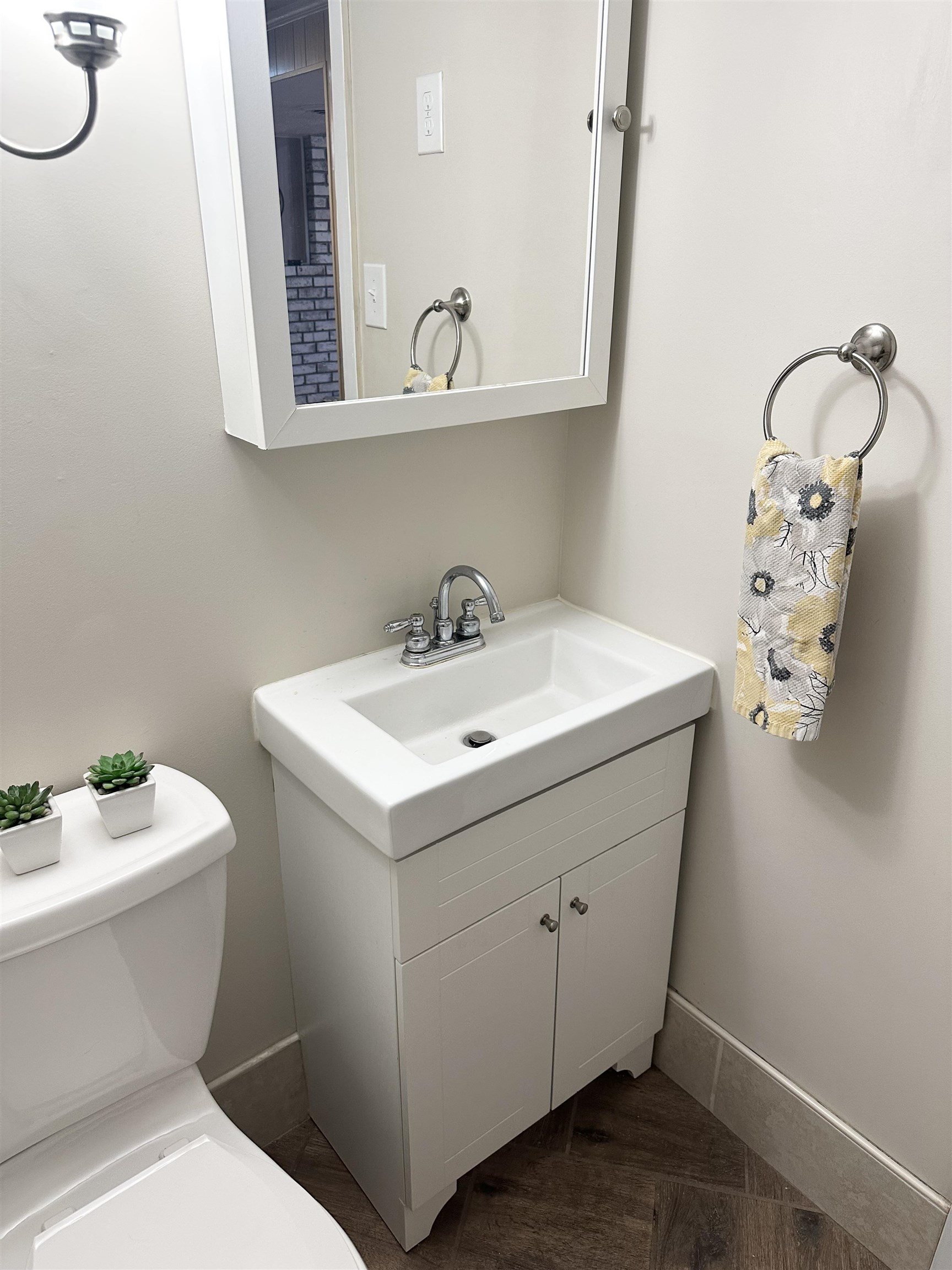 136 Valley Road Waynesboro, VA 22980 - Photo 31 of 35 Gallery Image 31