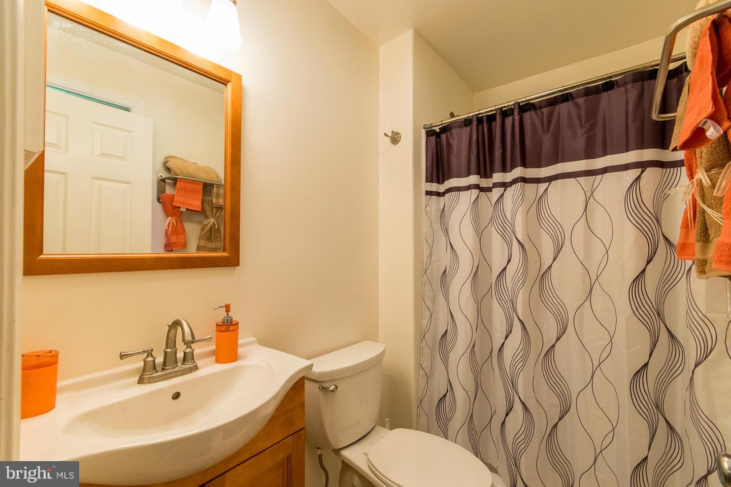 54 Cottontail Court Ranson, WV 25438 - Photo 20 of 30 Bath (Master)