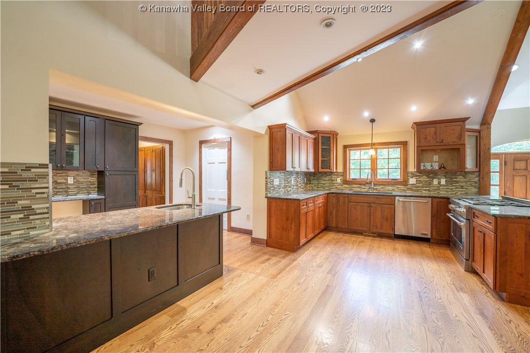 1328 Tudor Road Charleston, WV 25314 - Photo 9 of 36 Gallery Image 9