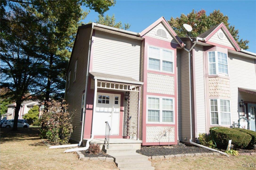 Welcome to Penns Farms at 117 Commonwealth Drive