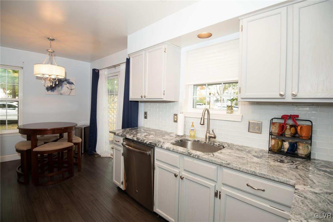 117 Commonwealth Drive Bethlehem, PA 18020 - Photo 11 of 40