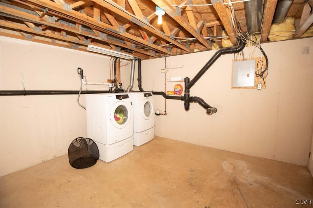 117 Commonwealth Drive Bethlehem, PA 18020 - Photo 23 of 40 full basement with laundry area