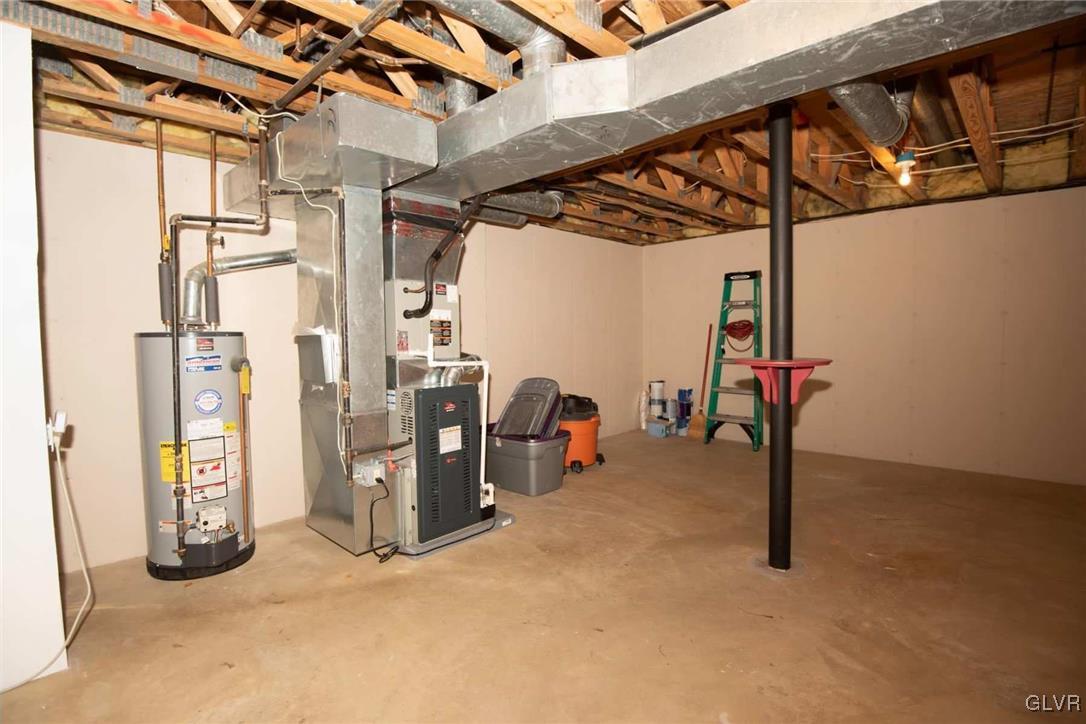 117 Commonwealth Drive Bethlehem, PA 18020 - Photo 24 of 40 new HVAC; efficient gas heat