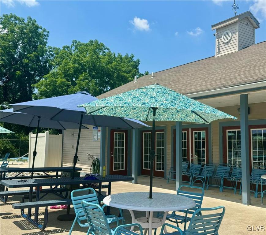 117 Commonwealth Drive Bethlehem, PA 18020 - Photo 34 of 40