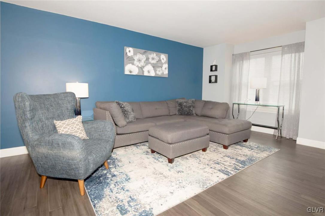 117 Commonwealth Drive Bethlehem, PA 18020 - Photo 7 of 40 bamboo flooring on entire 1st level