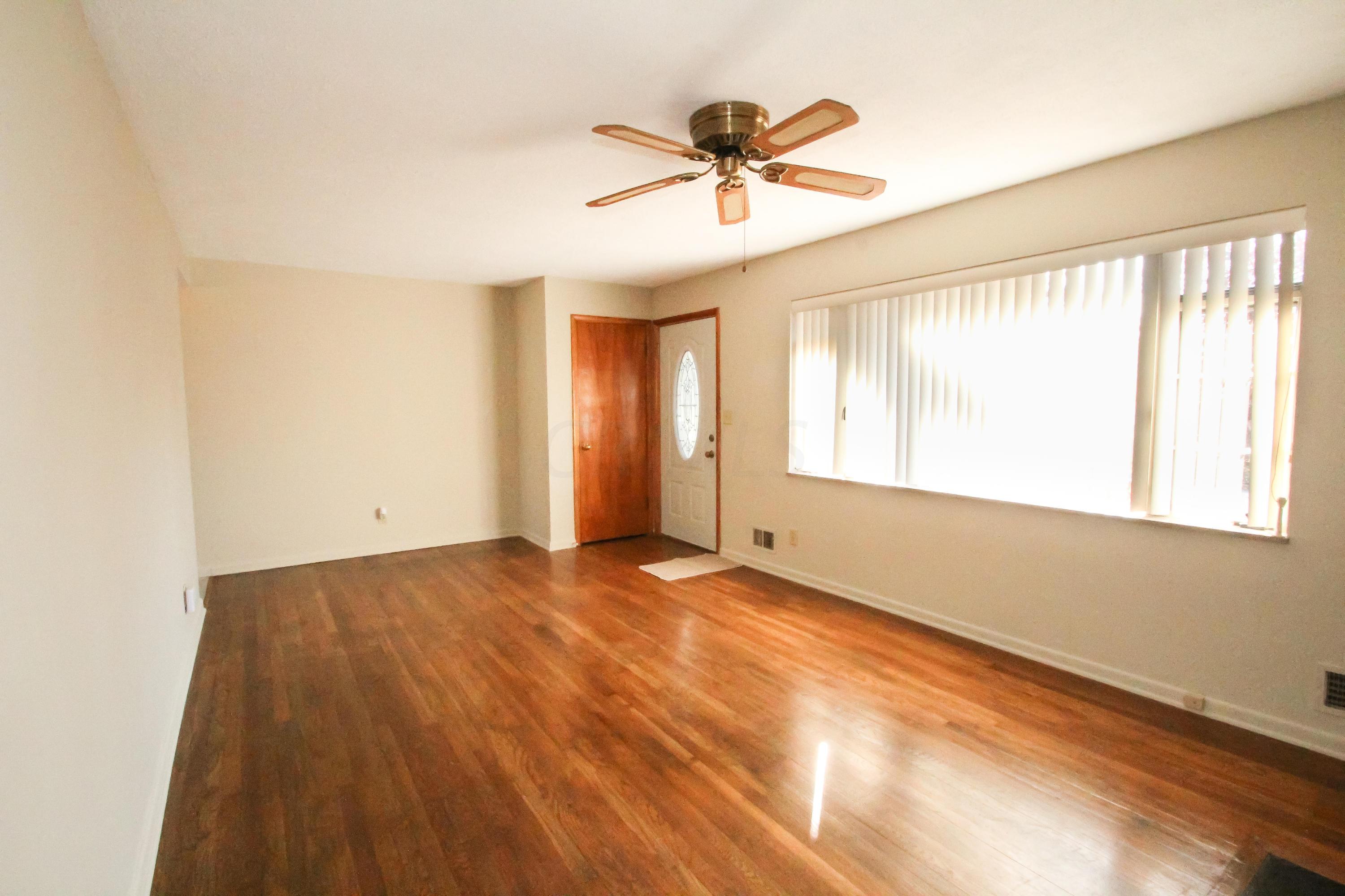 2640 Bristol Road Columbus, OH 43221 - Photo 5 of 24