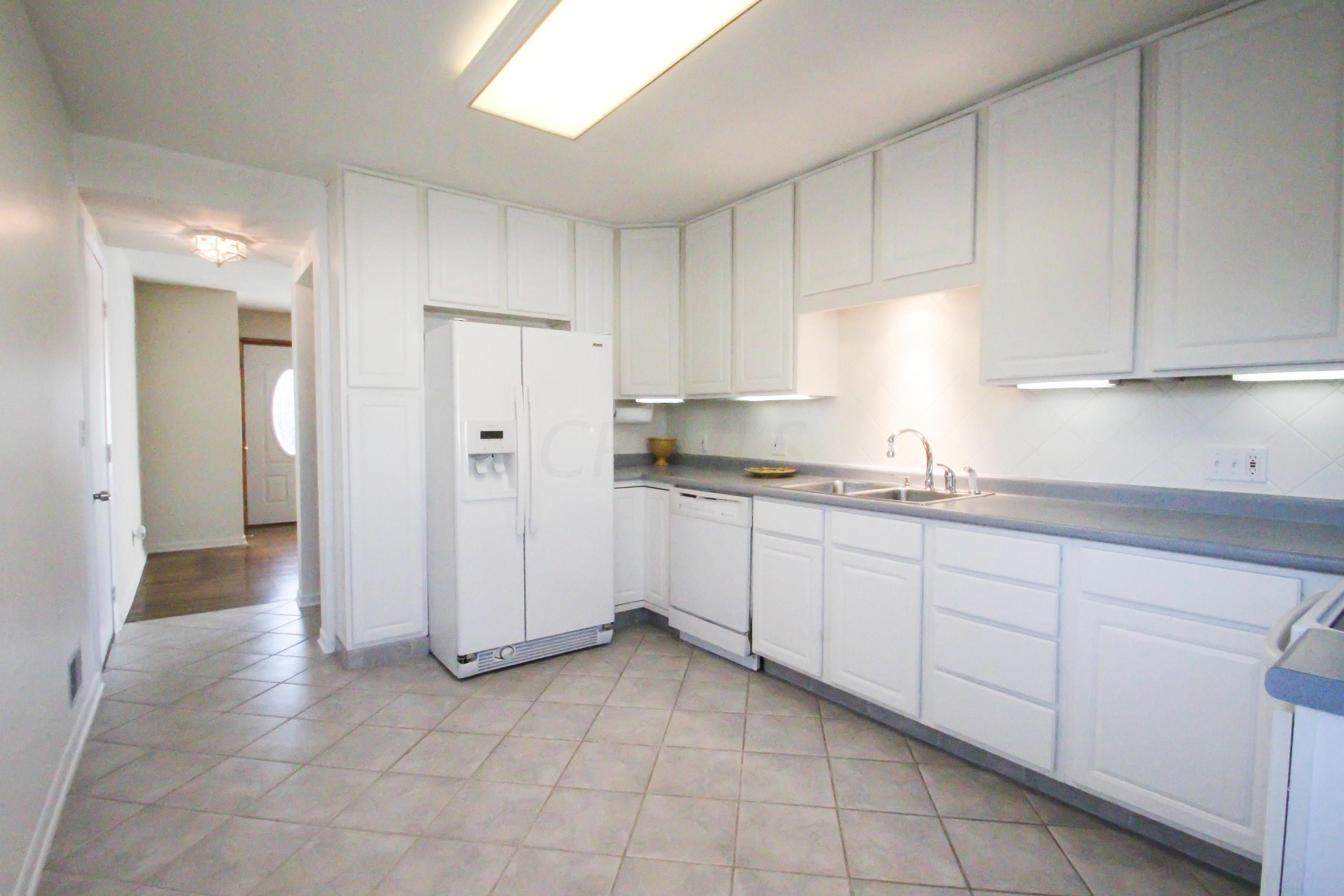 2640 Bristol Road Columbus, OH 43221 - Photo 7 of 24
