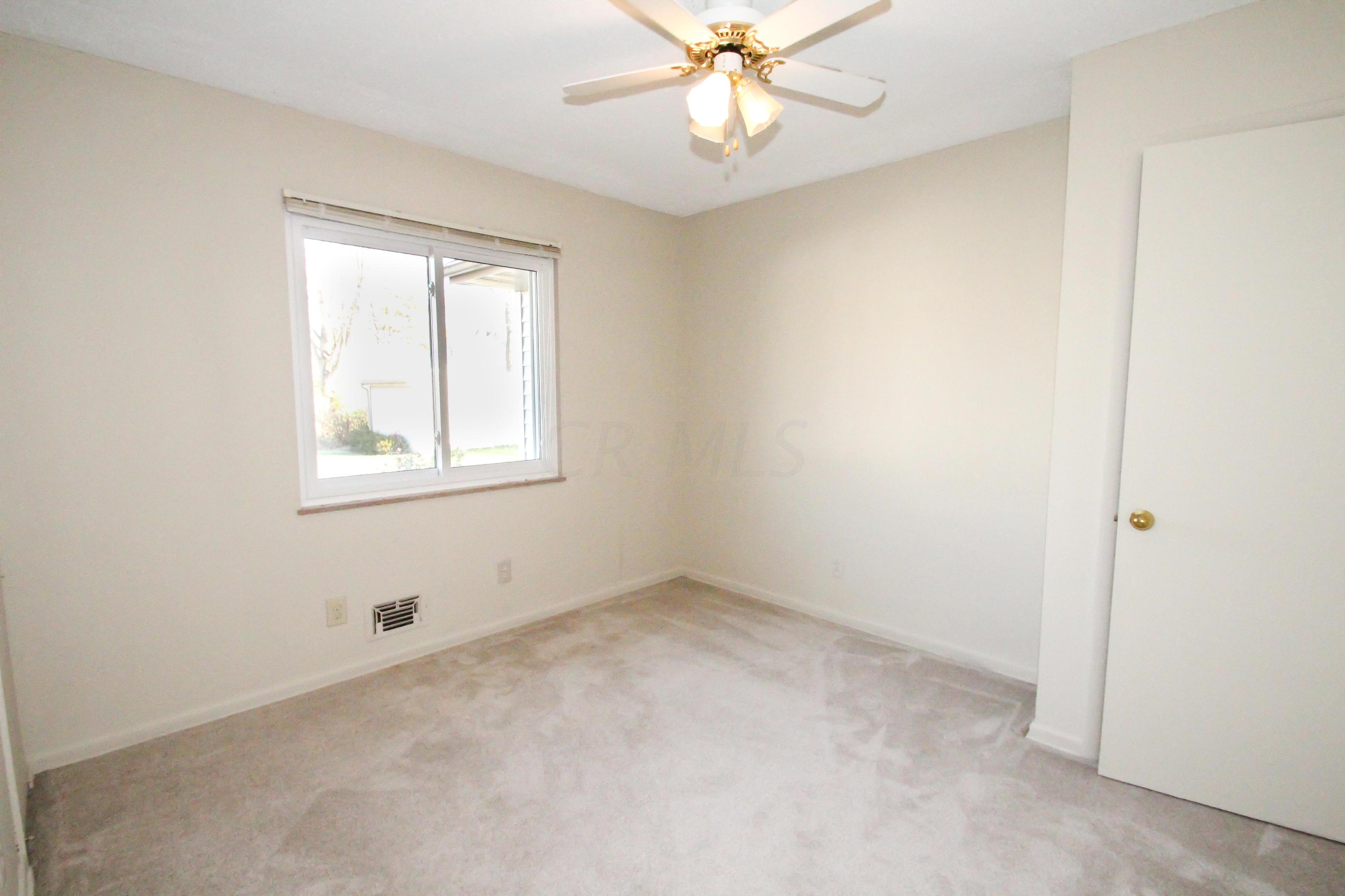 2640 Bristol Road Columbus, OH 43221 - Photo 8 of 24