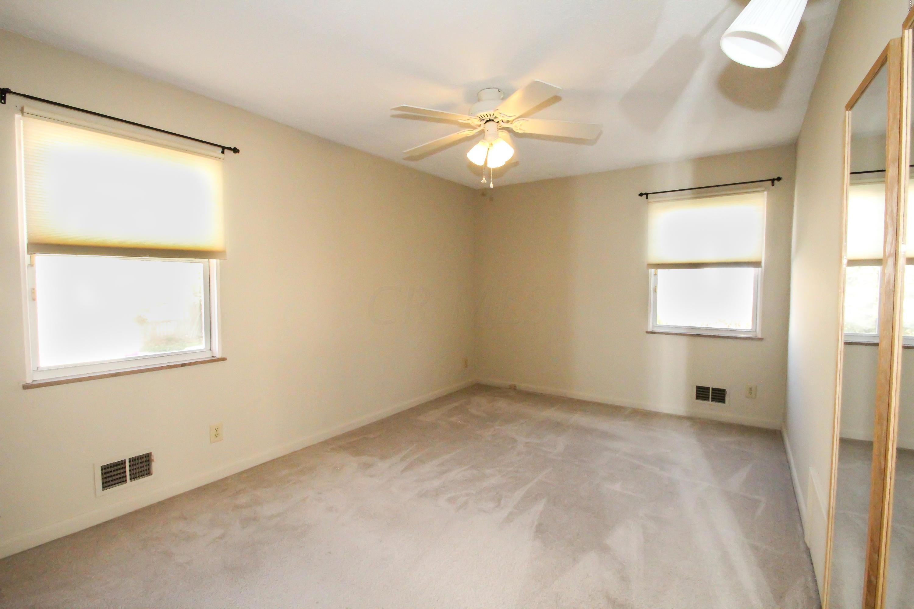 2640 Bristol Road Columbus, OH 43221 - Photo 10 of 24