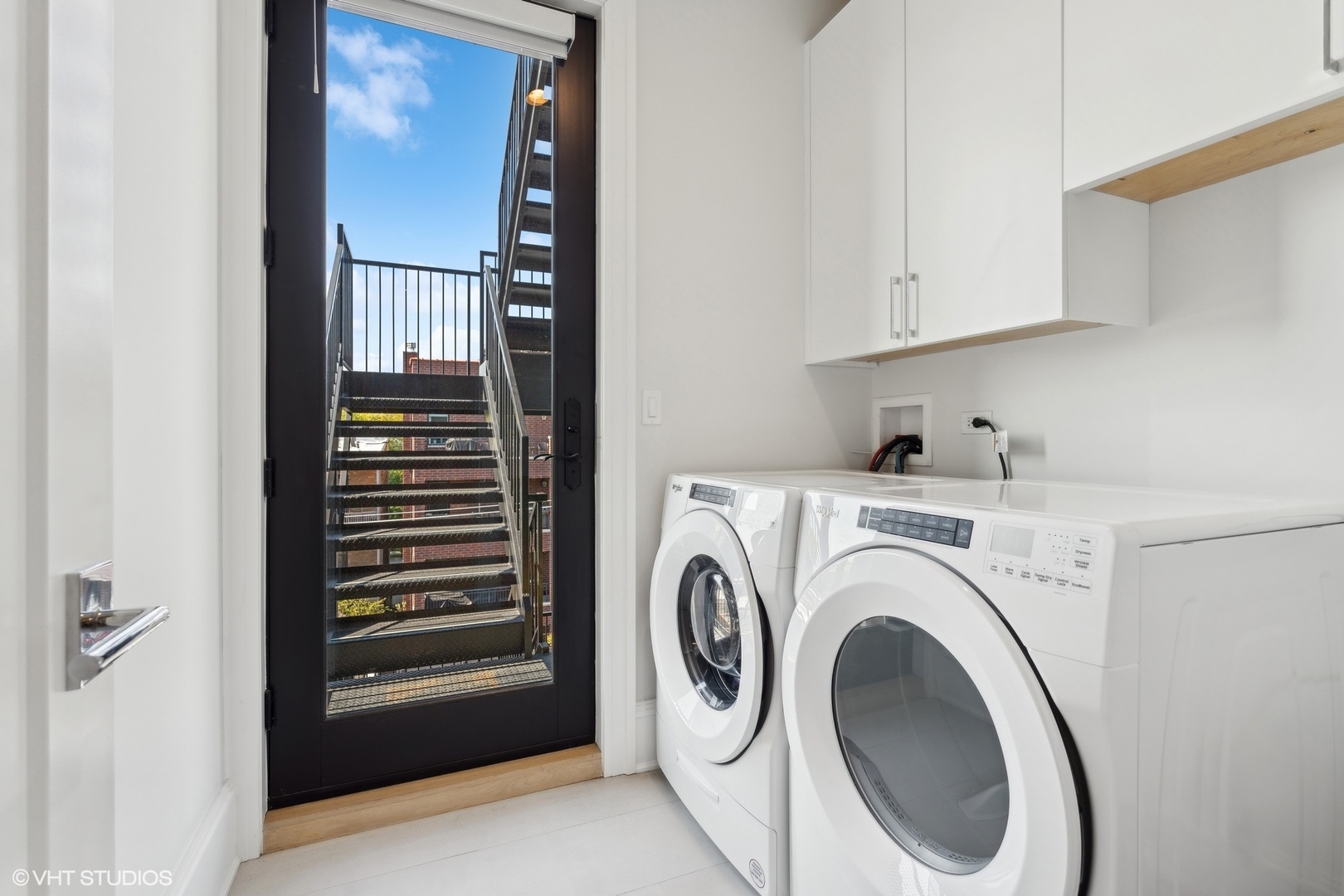 1940 North Mohawk Street, Unit 3 Chicago, IL 60614 - Photo 26 of 33 a utility room with dryer and washer