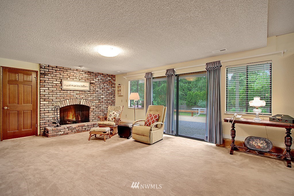 15510 Southeast 168th Street Renton, WA 98058 - Photo 11 of 25 Gallery Image 11