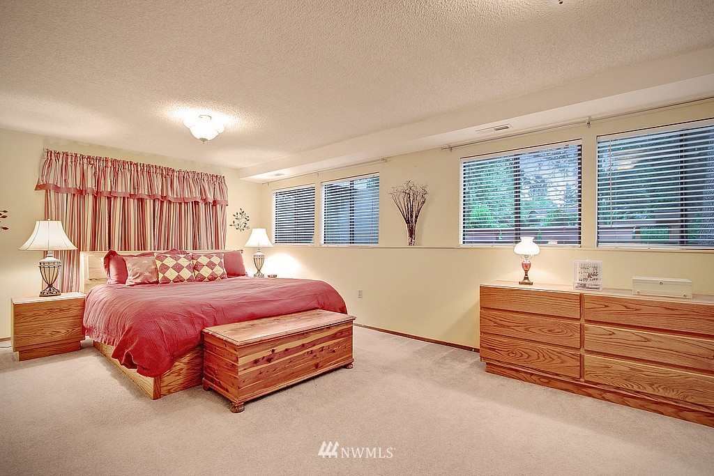 15510 Southeast 168th Street Renton, WA 98058 - Photo 15 of 25 Gallery Image 15