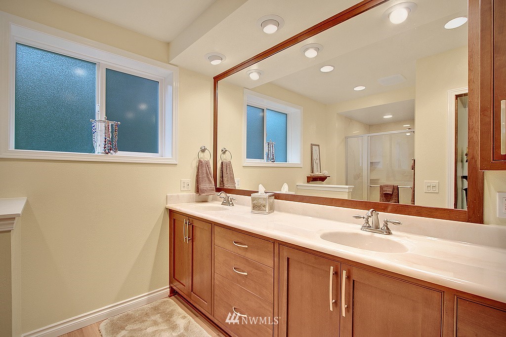 15510 Southeast 168th Street Renton, WA 98058 - Photo 17 of 25 Gallery Image 17