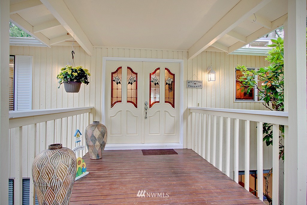 15510 Southeast 168th Street Renton, WA 98058 - Photo 3 of 25 Gallery Image 3
