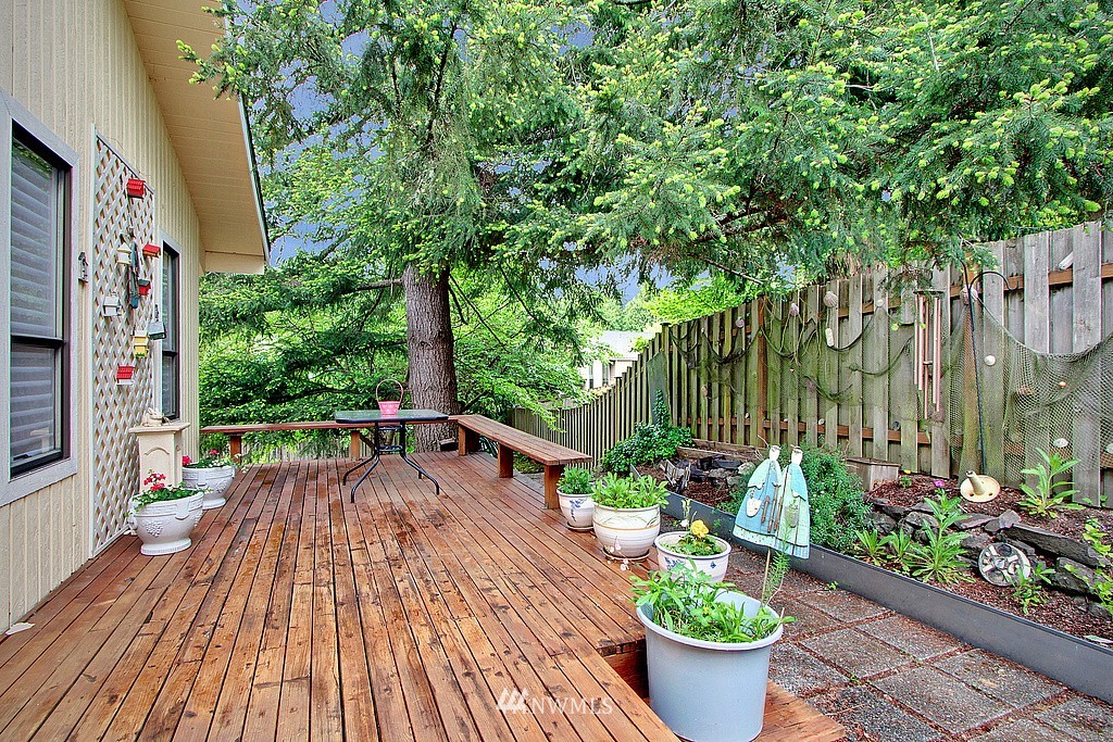 15510 Southeast 168th Street Renton, WA 98058 - Photo 24 of 25 Gallery Image 24