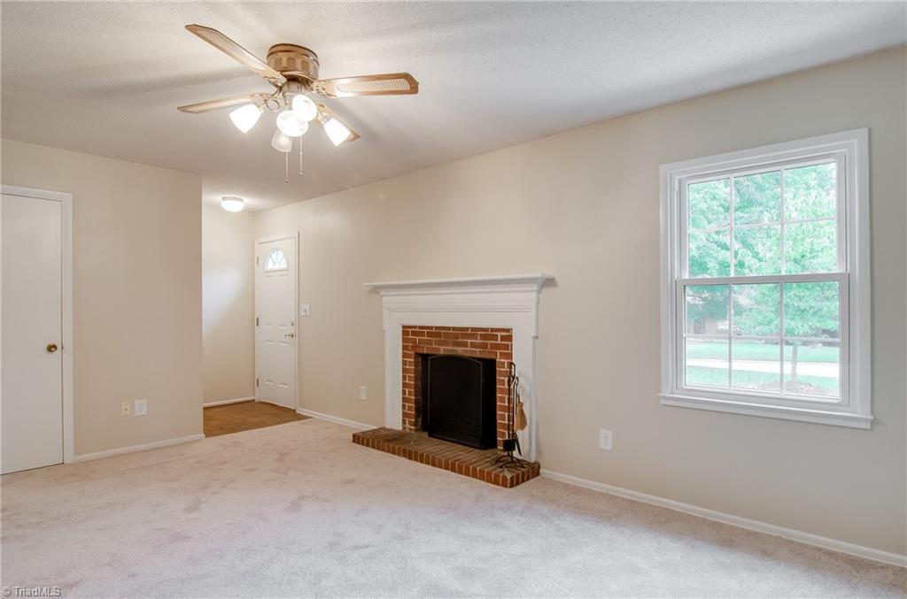 3737 Rolling Road High Point, NC 27265 - Photo 14 of 30