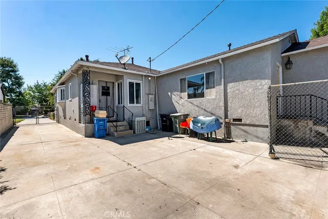 $1,050,000 | 820 North Ford Street, Burbank, CA 91505