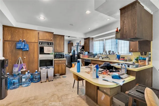 $1,050,000 | 820 North Ford Street, Burbank, CA 91505