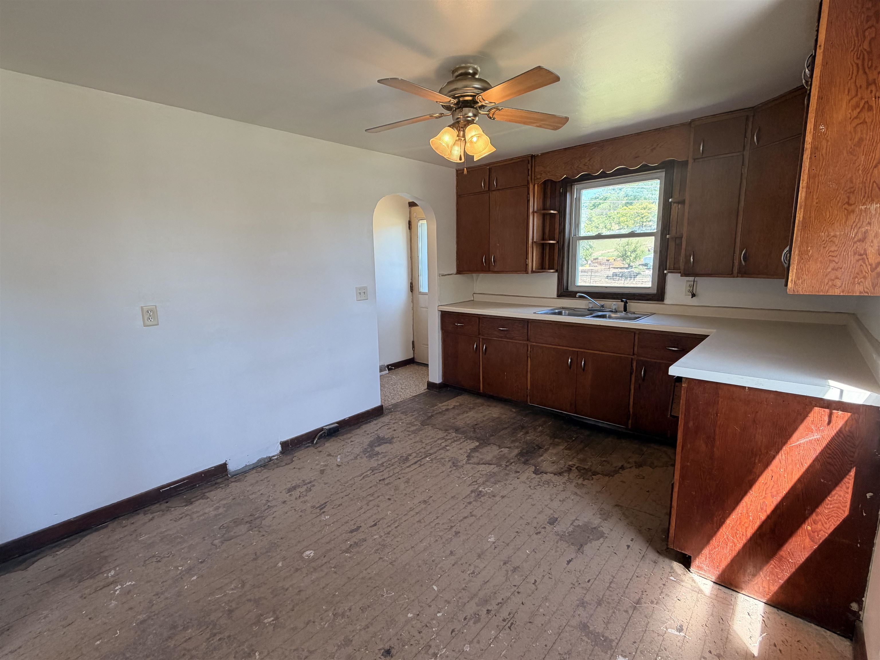 20532 County Hwy S R Hillsboro, WI 54634 - Photo 14 of 28