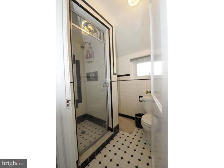 619 Greythorne Road Wynnewood, PA 19096 - Photo 14 of 19 Bathroom