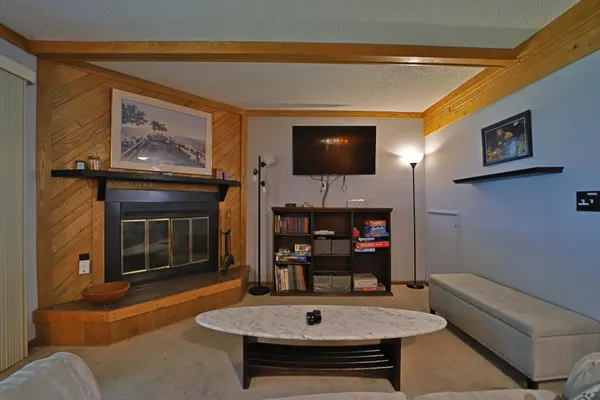 $275,000 | 8412 Tuxedo Road, Unit 319, Onamia, MN 56359