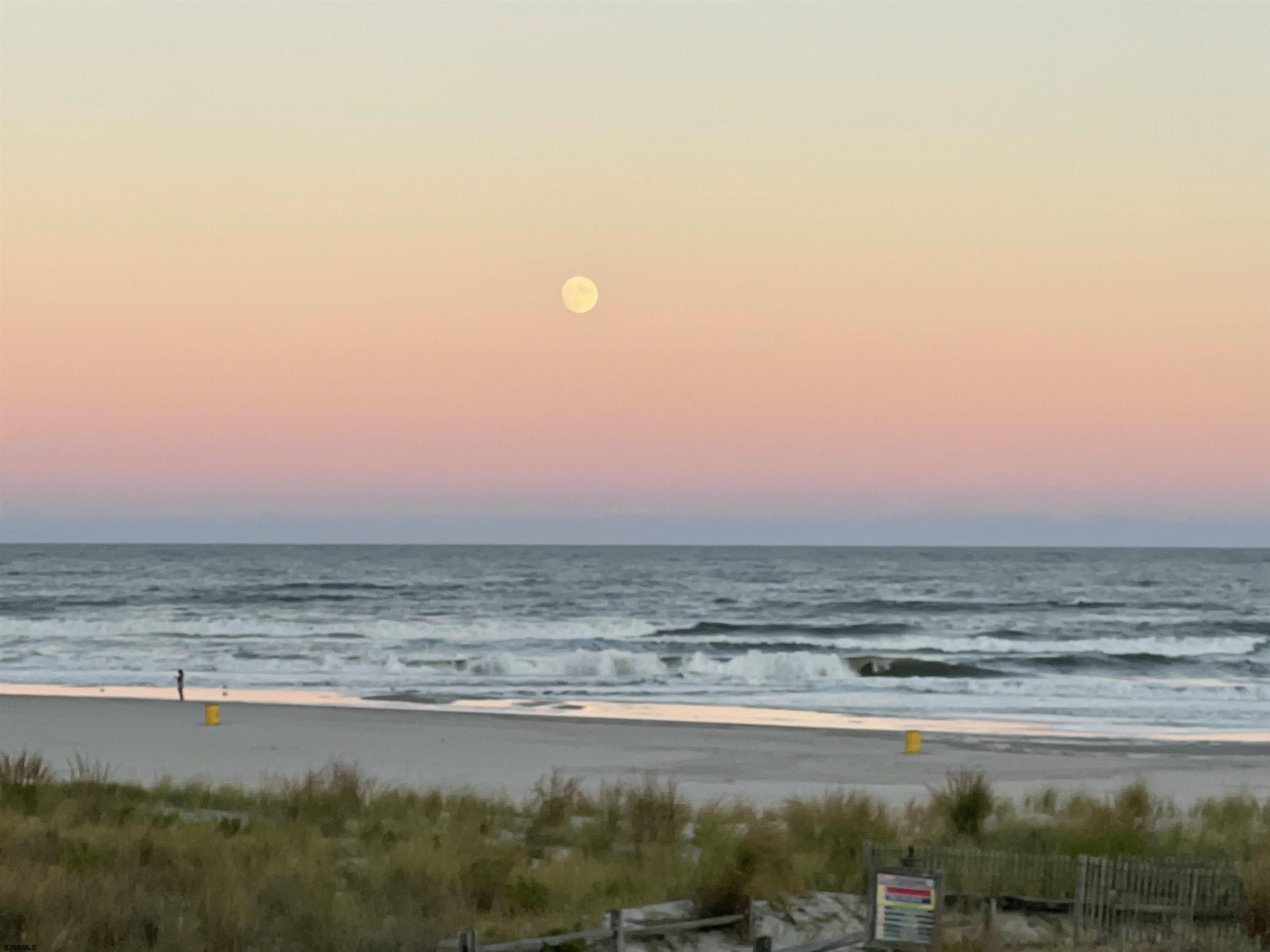 146 Ridgeway Avenue Atlantic City, NJ 08401 - Photo 53 of 59 a view of an ocean beach and beach
