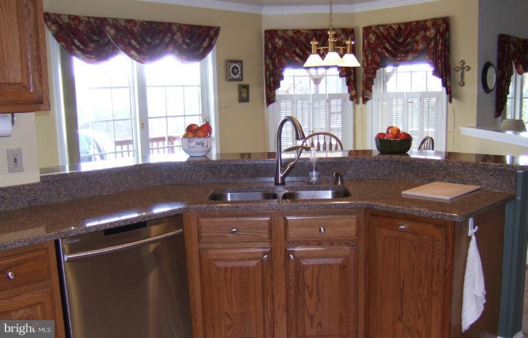 4523 Mt Carmel Road Hampstead, MD 21074 - Photo 20 of 30 Kitchen