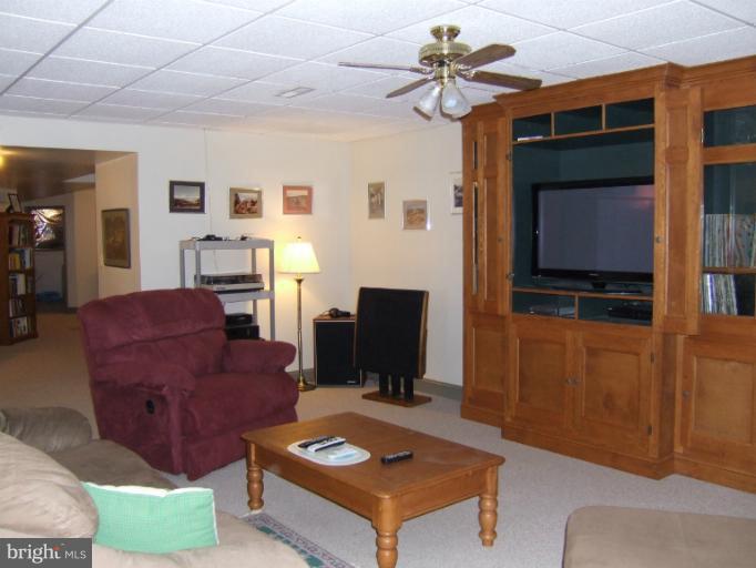 4523 Mt Carmel Road Hampstead, MD 21074 - Photo 29 of 30 Family Room