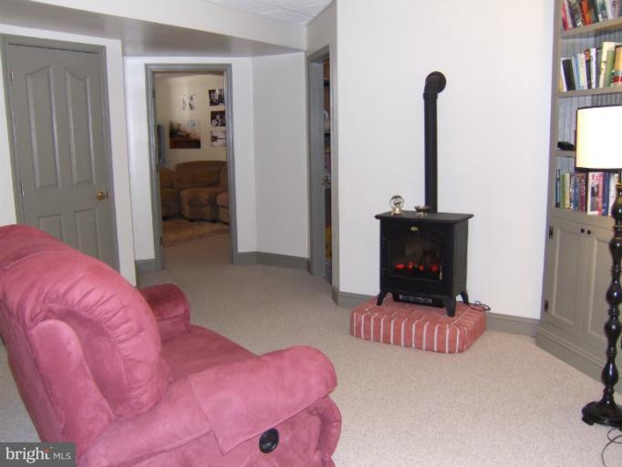 4523 Mt Carmel Road Hampstead, MD 21074 - Photo 9 of 30 Interior (General)