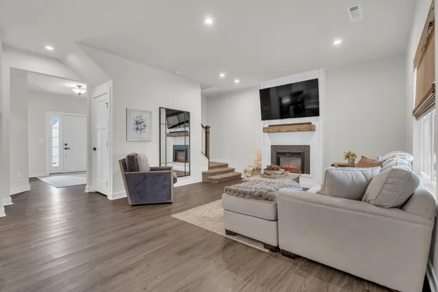 $550,000 | 8057 Warbler Way, Brentwood, TN 37027