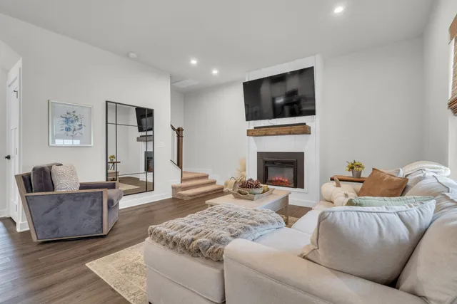 $550,000 | 8057 Warbler Way, Brentwood, TN 37027