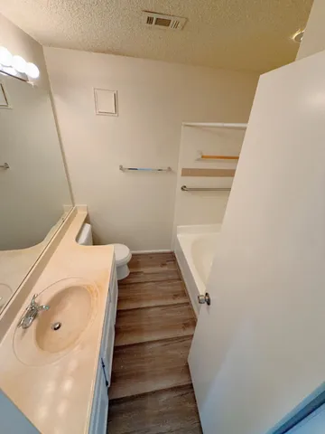 $1,350 | 7900 Bissonnet Street, Unit D8, Houston, TX 77074