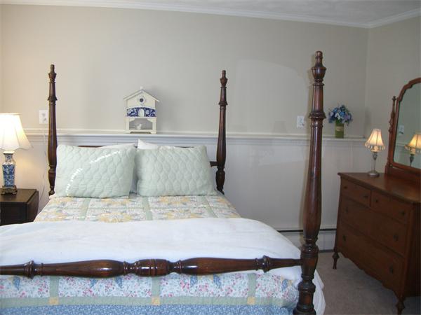 114 Drake Road Burlington, MA 01803 - Photo 9 of 23 Gallery Image 9