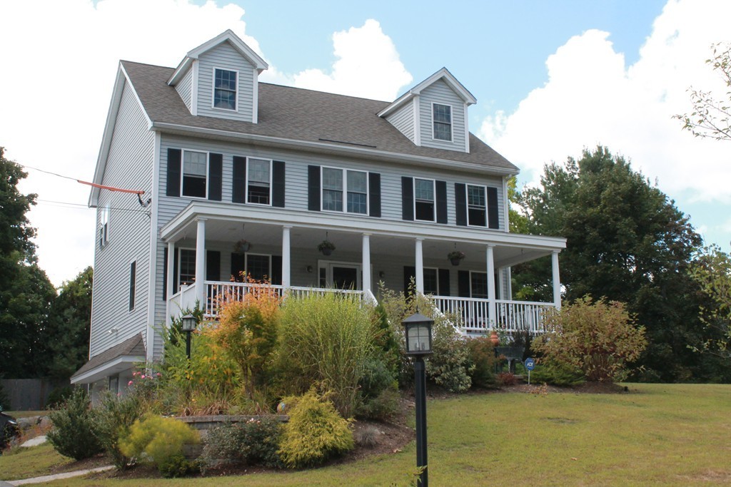 4 Woodman Ridge Road Andover, MA 01810 - Photo 1 of 22 Gallery Image 1