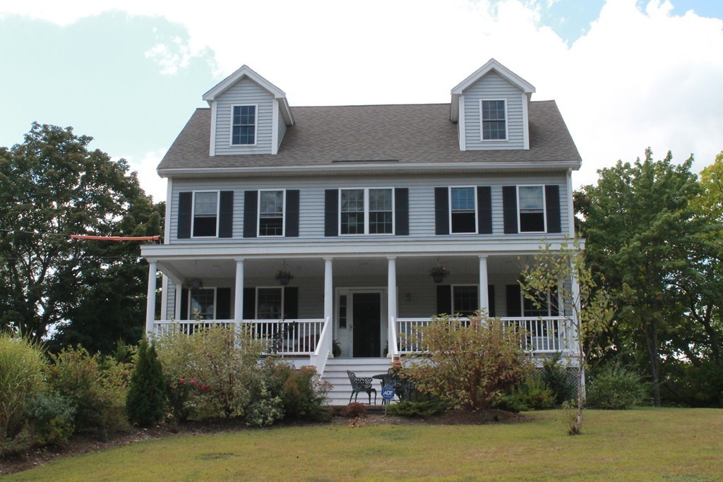 4 Woodman Ridge Road Andover, MA 01810 - Photo 2 of 22 Gallery Image 2