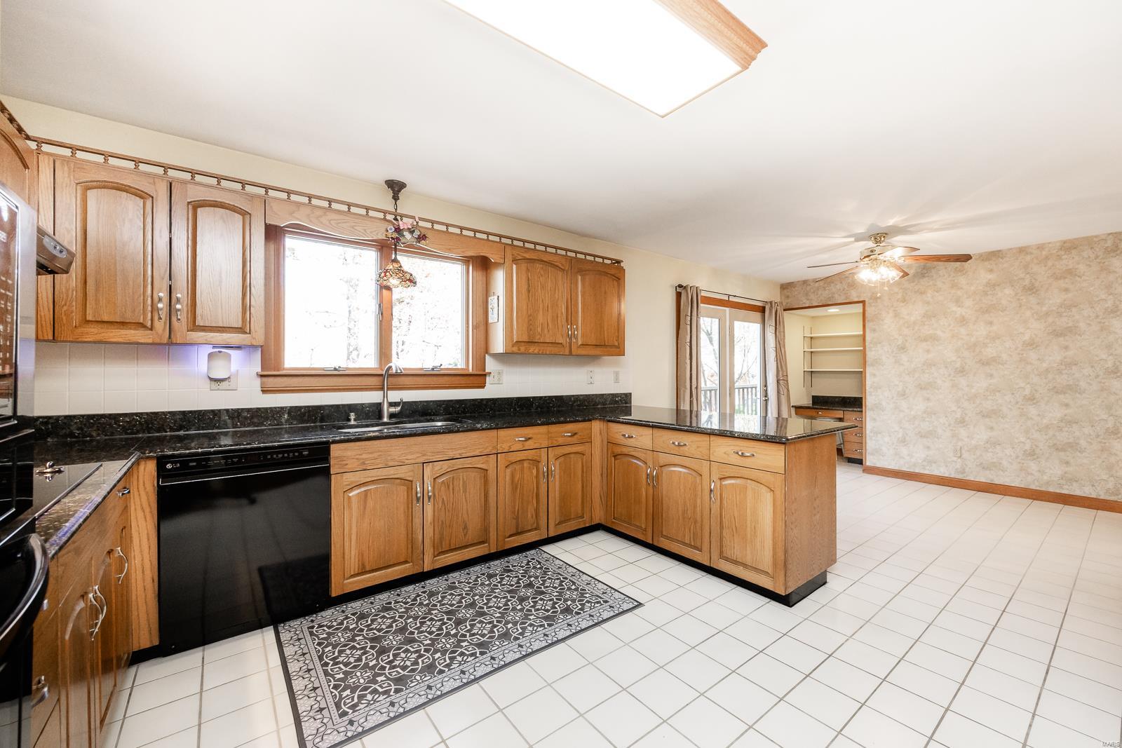 650 Quail Run O'Fallon, IL 62269 - Photo 18 of 56 Gallery Image 18